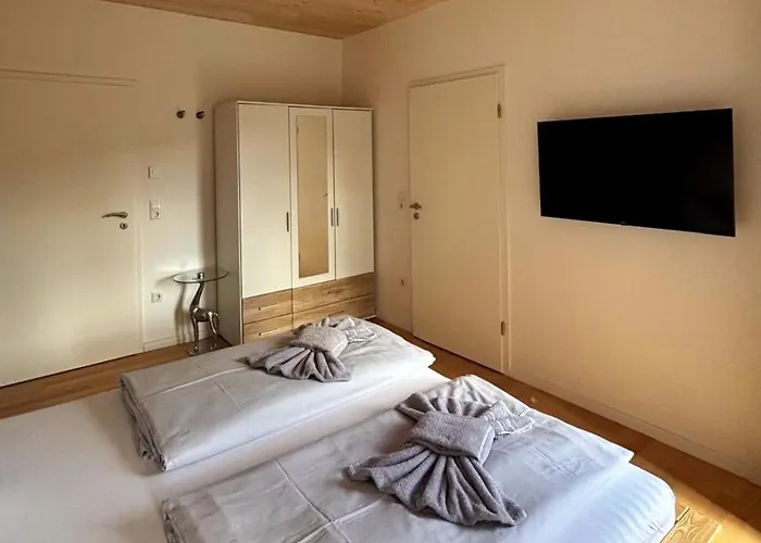 Koenigin Apartment Stryck